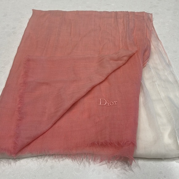 Christian Dior Cashmere Wrap - Picture 3 of 12